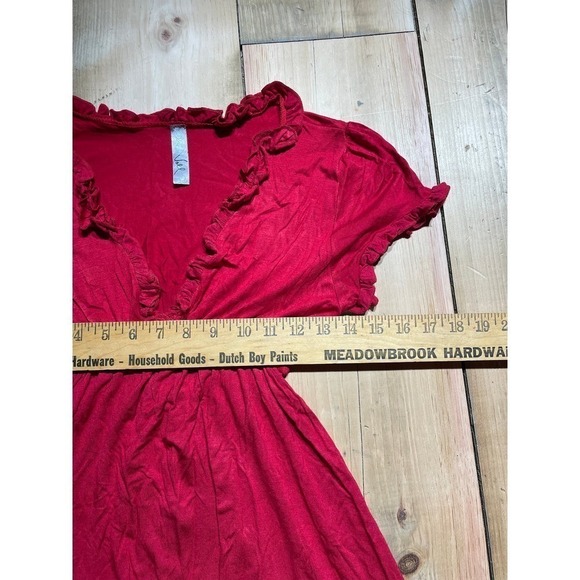 Women's Voll Red Ruffle short sleeve dress. Size Small - Picture 4 of 6